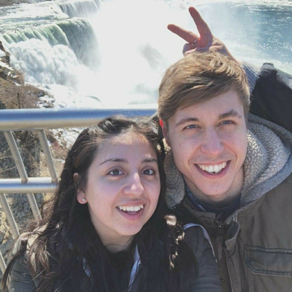 Posh Mommy - Picture 4 of 4